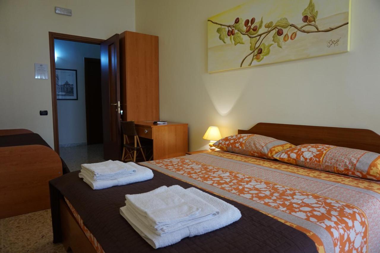 Piazza 300mila Bed & Breakfast Lecce