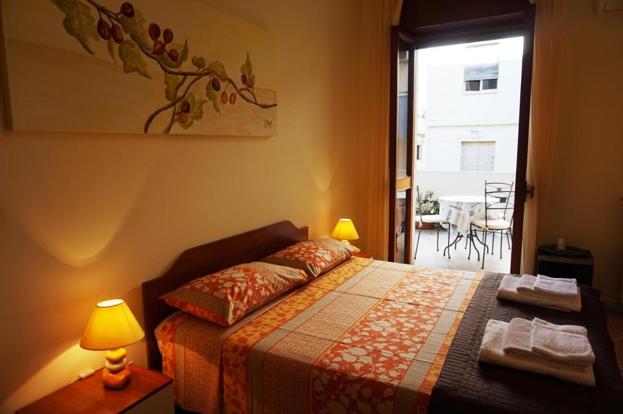 Piazza 300mila Bed & Breakfast